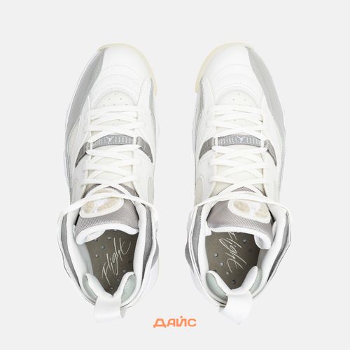 Кроссовки Jordan Two Trey 