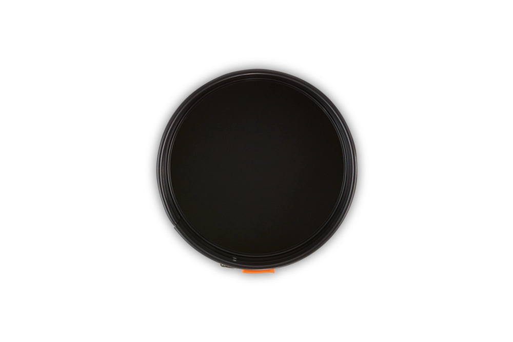Le Creuset Форма для торта с антипригарным покрытием, 20 см.