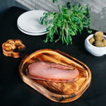 Доска разделочная из древесины сибирского кедра с ручкой "лапкой". RD78