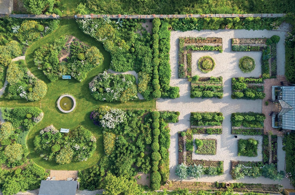 Big garden design. Paul Bangay