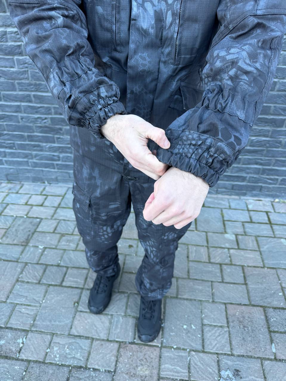 Костюм горка 6 флис / осень-зима / чёрный питон