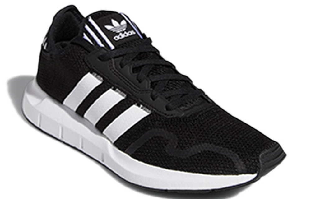 Кроссовки Adidas Originals Swift Run X