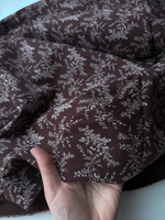 Фланель Грация на шоколадном фоне