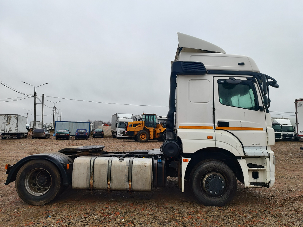 КамАЗ 5490 4x2 Седельный тягач 5490-S5 (Дизель/Газ, 12,0 л, 401 л.с., МТ)