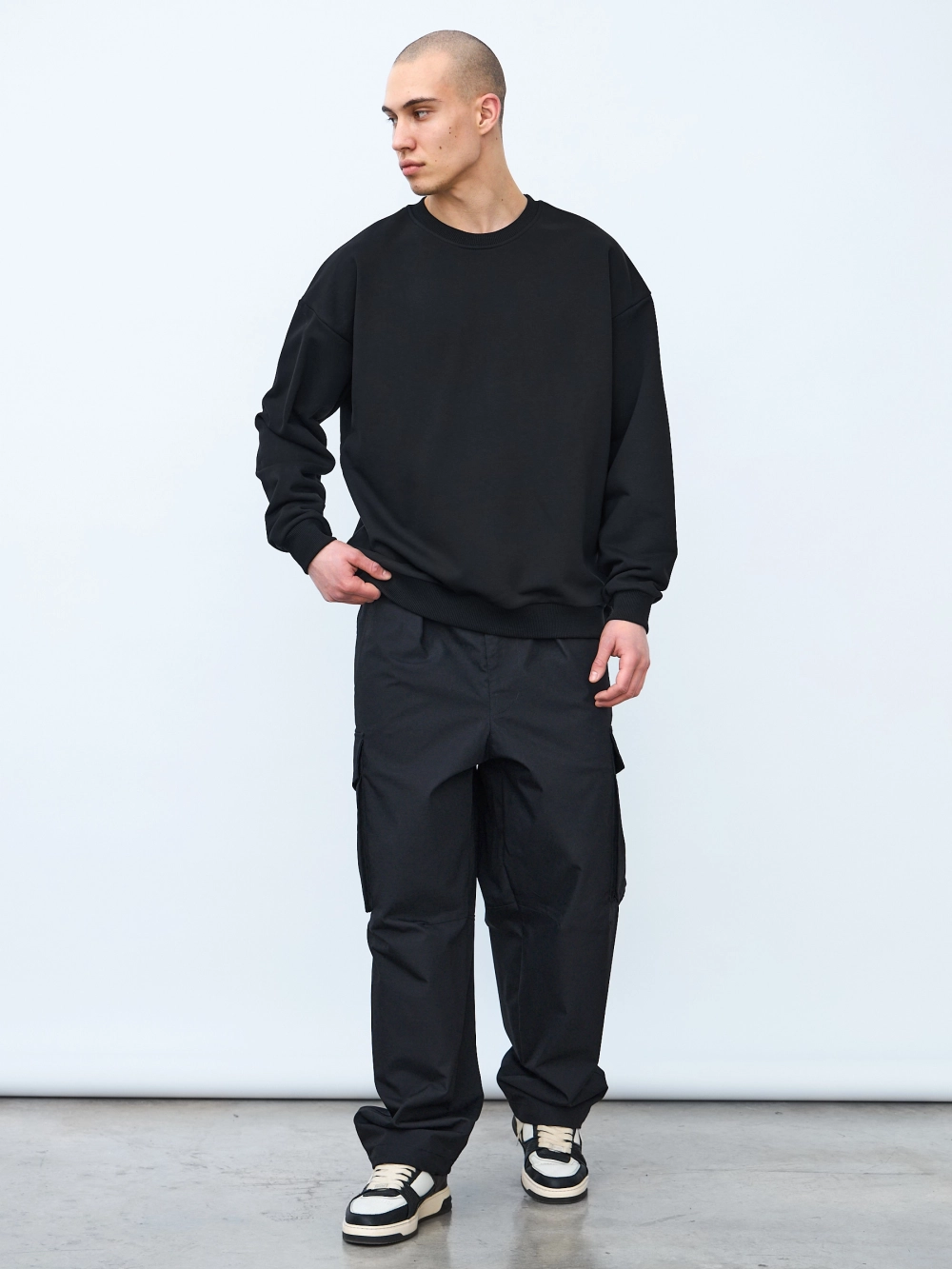 Свитшот оверсайз, без начеса (чёрный)