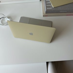 Виниловая наклейка MELON для MacBook