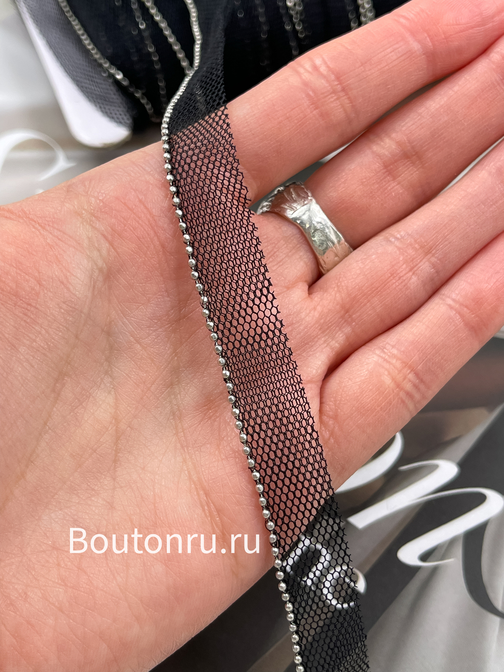 Кант сетка черный с серебристой монилью