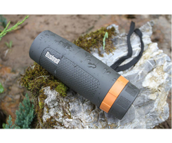 Монокуляр Bushnell 8x32 на камне
