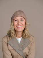 Шапка вязаная весенняя/осенняя МУЛА (Бежевый)