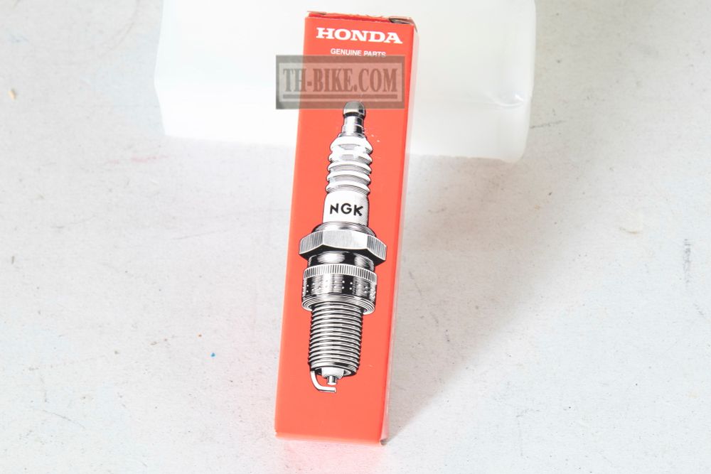 31908-KTW-901. PLUG, SPARK (LMAR8A-9) (NGK). Spark Plug Honda Forza250-300, SH300