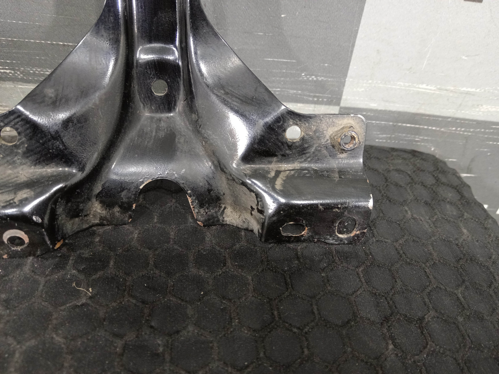 Кронштейн замка капота Haval Jolion 21-нв Б/У Оригинал 8402100XGW02A