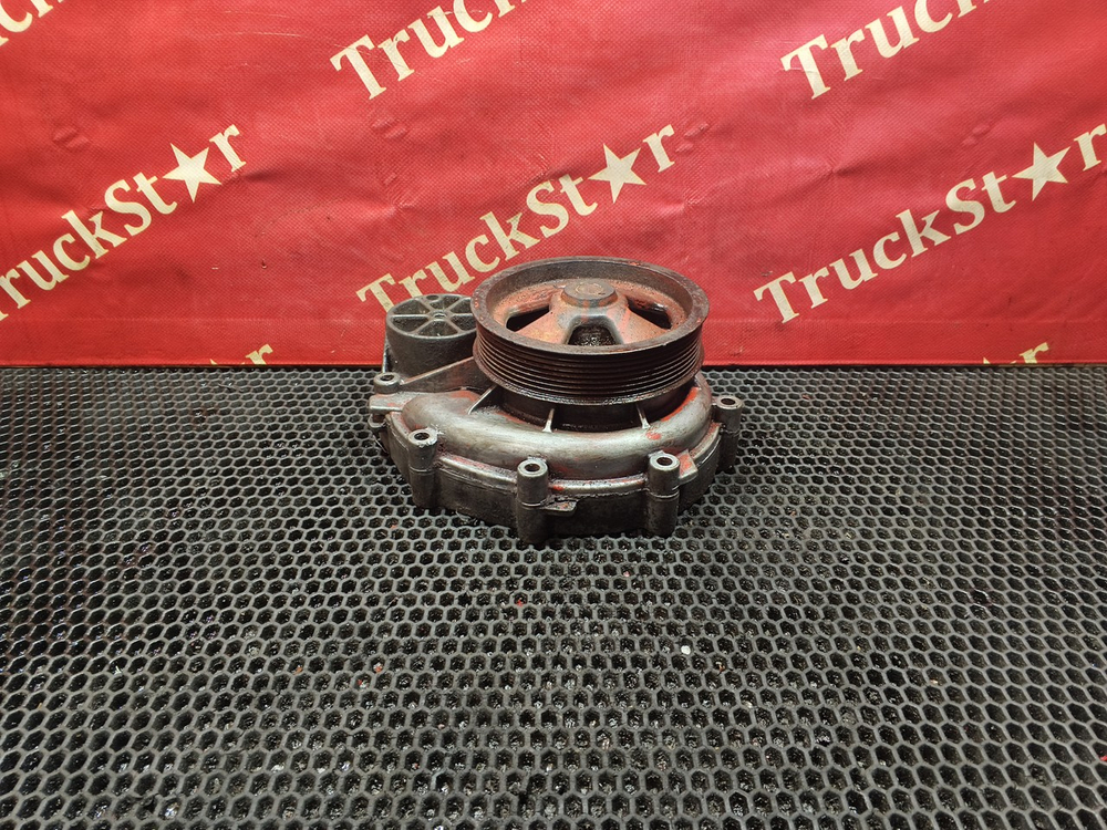 Насос водяной (помпа)