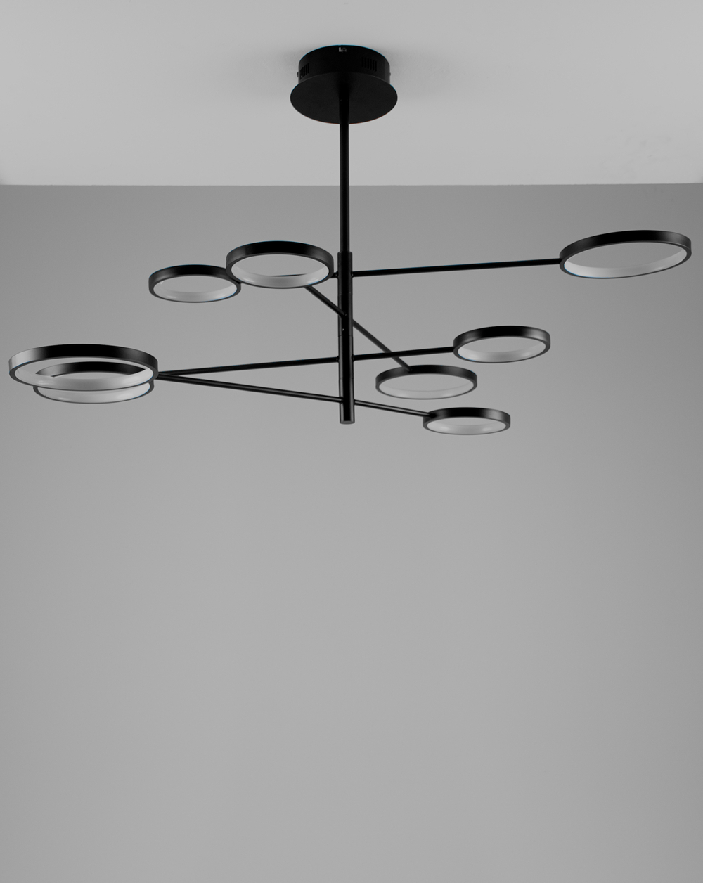 Светодиодная люстра на штанге Moderli V5071-CL Run