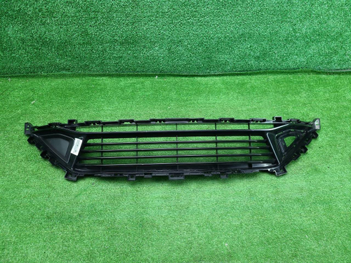 Решетка переднего бампера Geely Coolray (19-24)