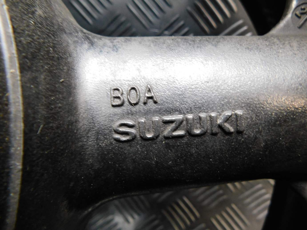 Колесо заднее Suzuki GSX1300R Hayabusa 99-2007