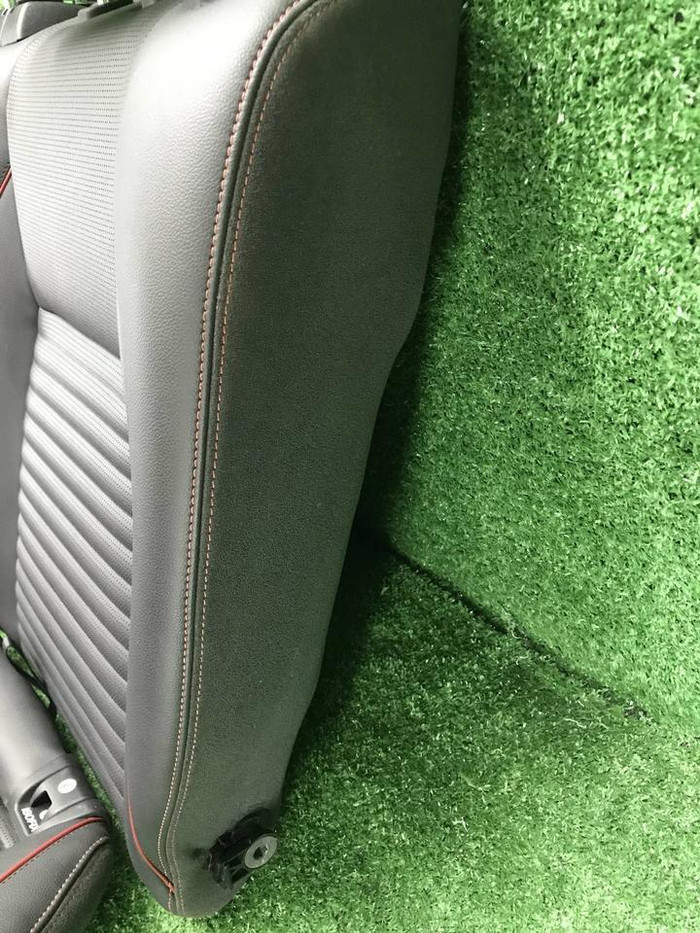 Сиденье Комплект сидений LR Discovery Sport 19-нв