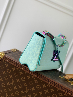 Louis Vuitton Twist MM