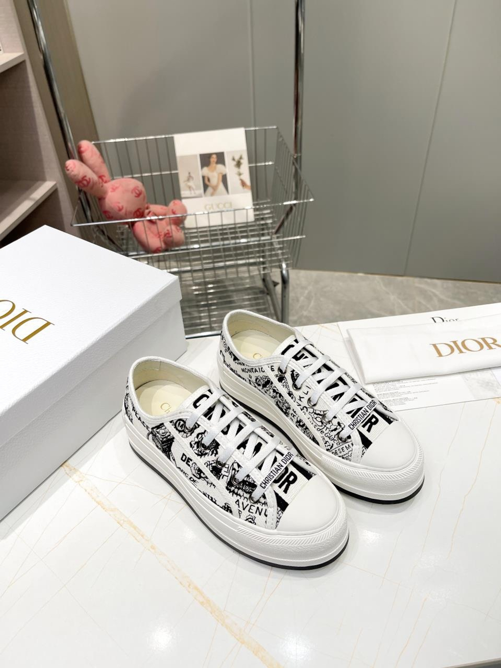 Christian Dior Walk'n'Dior Sneaker