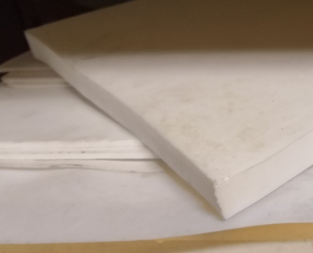 Пластина Ф4