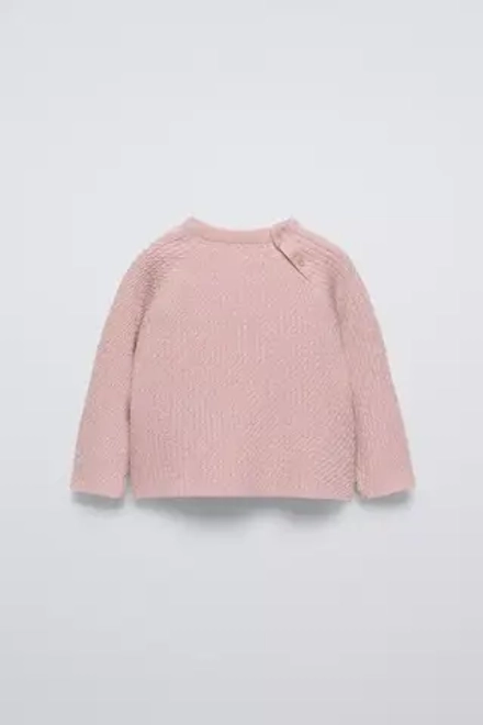 ZARA СВИТЕР С УЗОРОМ «КОСЫ», СВЕТЛО-РОЗОВЫЙ
