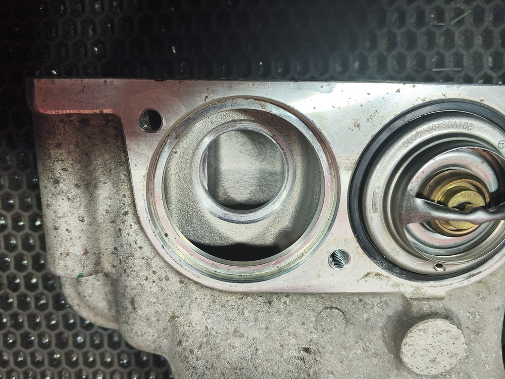 Корпус термостата 2023г.