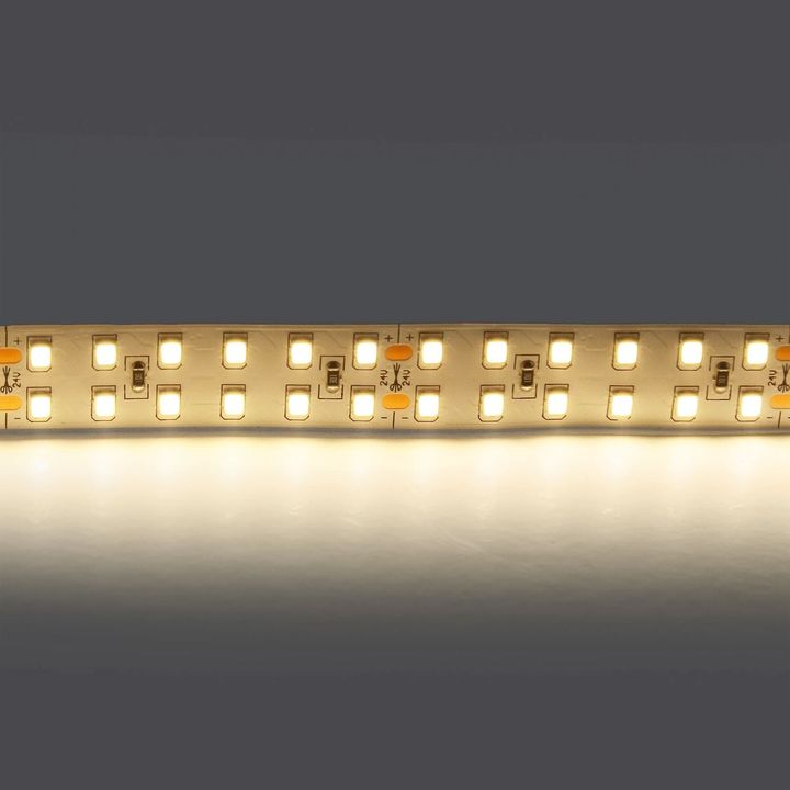 Светодиодная лента Lightstar 24W/m 240LED/m дневной белый 5M 421504