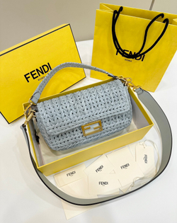 Fendi Baguette 27 cm