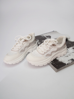 Кроссовки женские летние