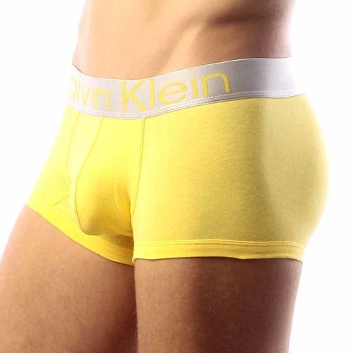 Мужские боксеры желтые  Calvin Klein Steel  Boxer