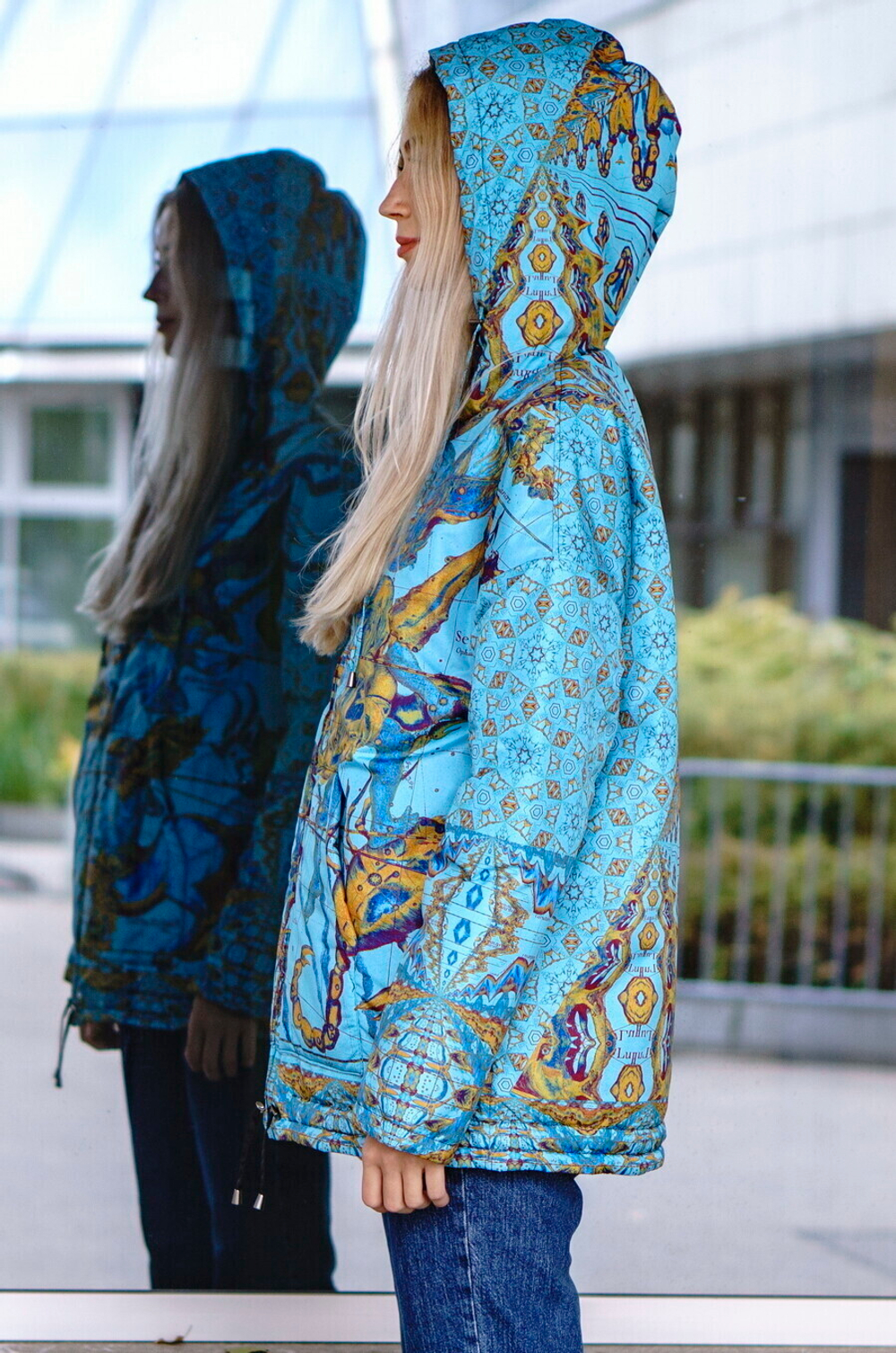 Двусторонняя куртка, о мотивам живописи Пауль Клее и знаменитого трактата Андреаса Целлариуса "Гармония Макрокосмоса"