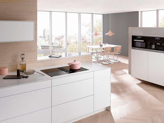 Индукционная варочная панель Miele KMDA7774 FR