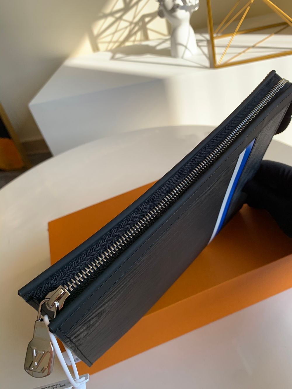 Louis Vuitton Pochette Voyage MM