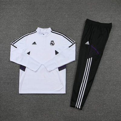 Спортивный тренировочный костюм "Реал Мадрида"