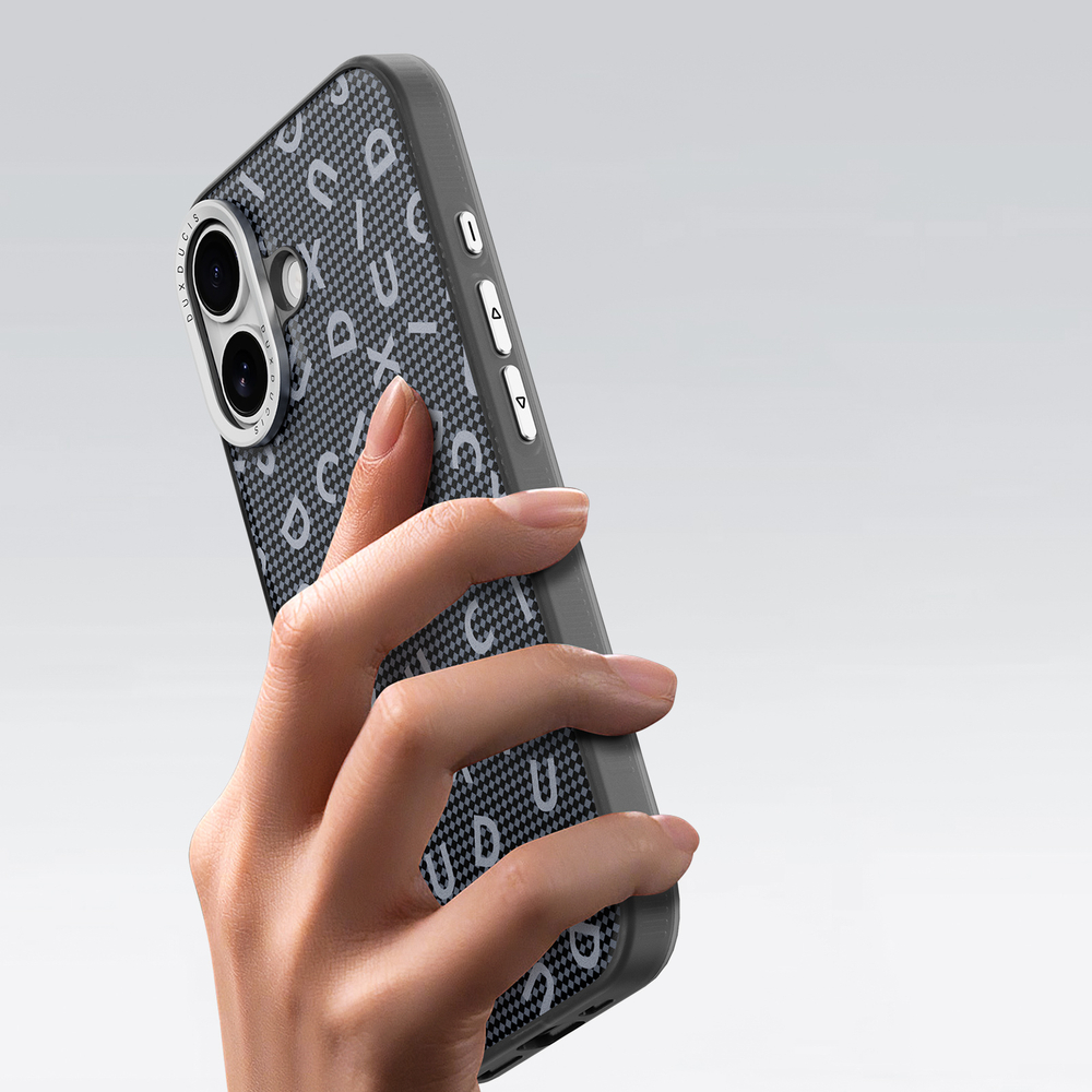 Чехол с MagSafe черного цвета от Dux Ducis для iPhone 17, серия Moro Series Magnetic Case