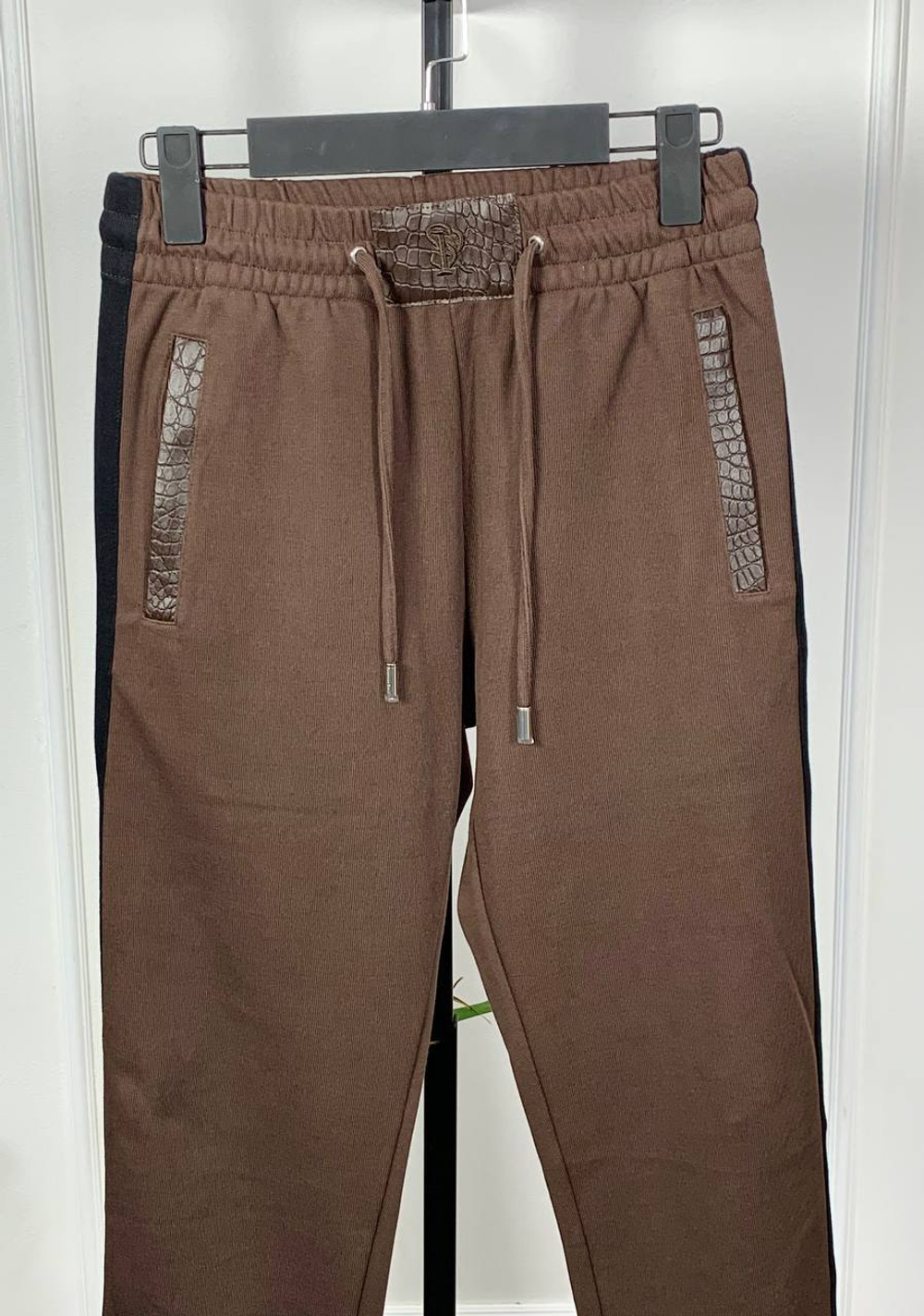 Спортивный костюм Loro Piana вставка из кожи крокодила