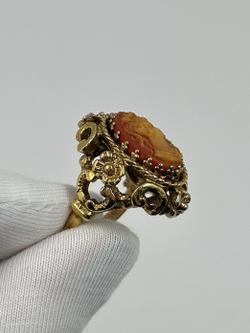 Кольцо с камеей