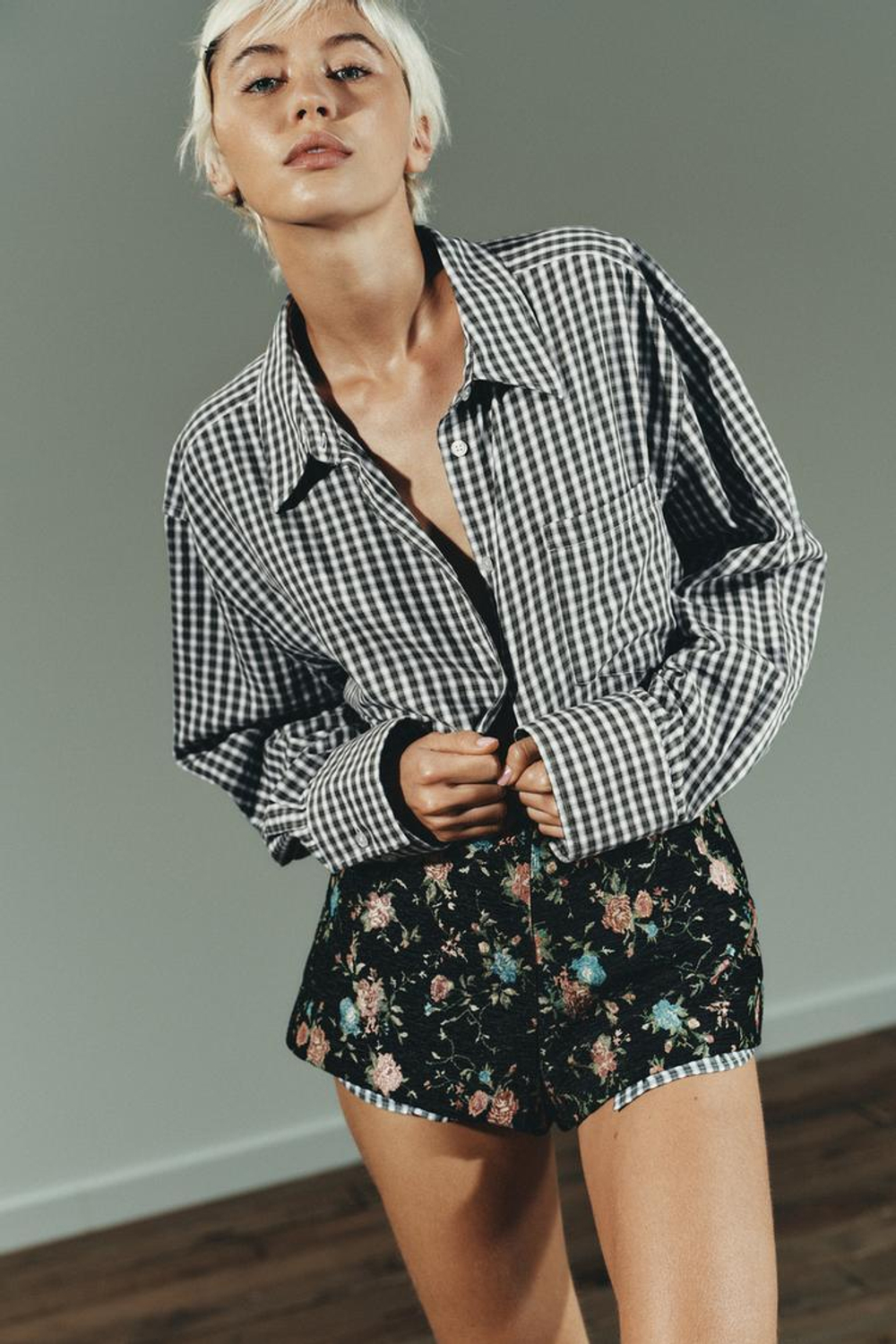 ZARA РУБАШКА REGULAR FIT В КЛЕТКУ, СИНИЙ/БЕЛЫЙ