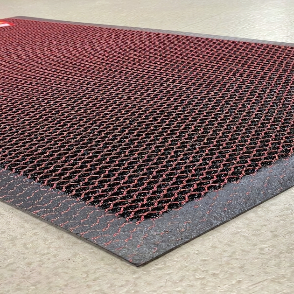 Коврик придверный КОЛЬЧУГА 45х75см. black+red