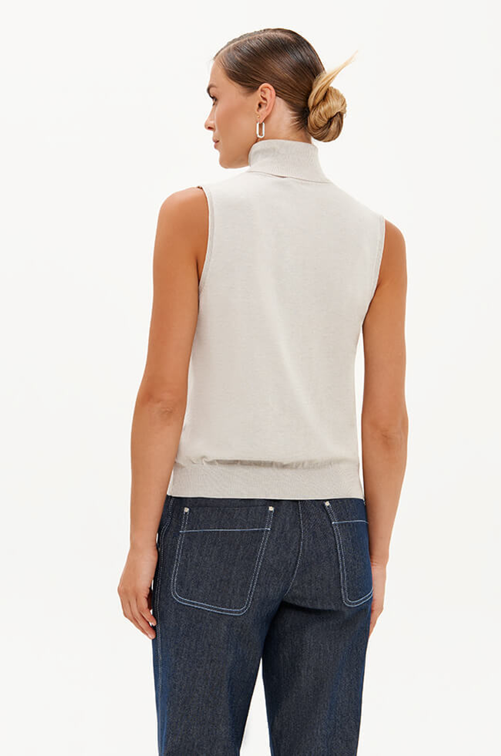 23393 Жилет женский (жемчужный)