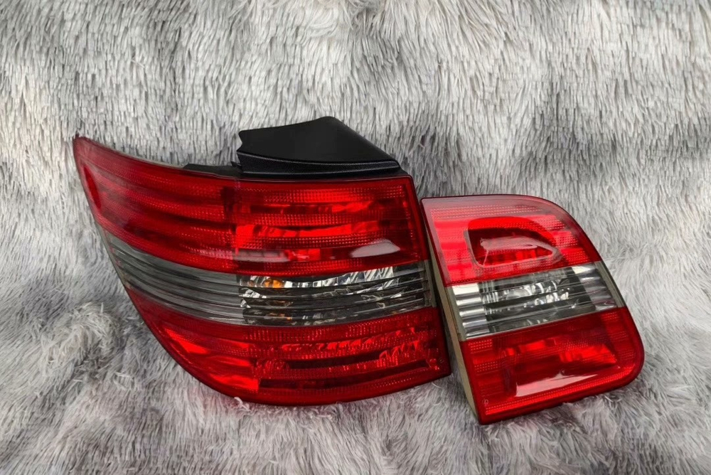 Задние фонари (левый и правый) Mercedes B-Class W245 оригинал