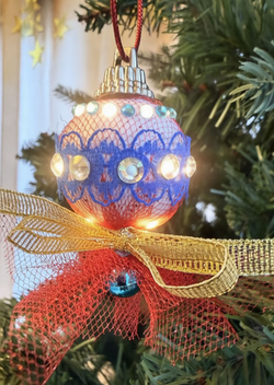 Новогодняя игрушка своими руками "Чудо-Шар. Королевский орнамент".