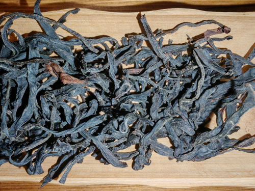 Е Шен Хун Ча черная смородина