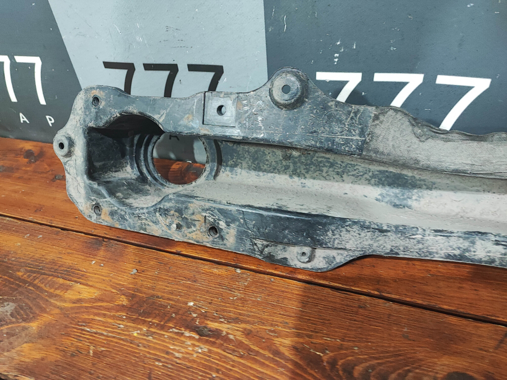 Усилитель заднего бампера Kia Sorento 3 Prime (UM) 14-20 Б/У Оригинал 86631C5000