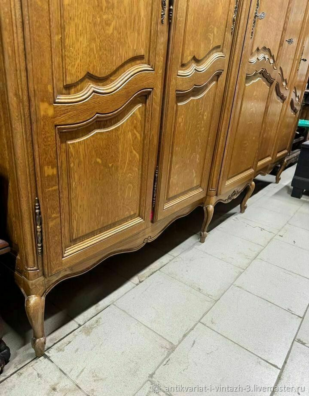 Шкаф распашной пятистворчатый