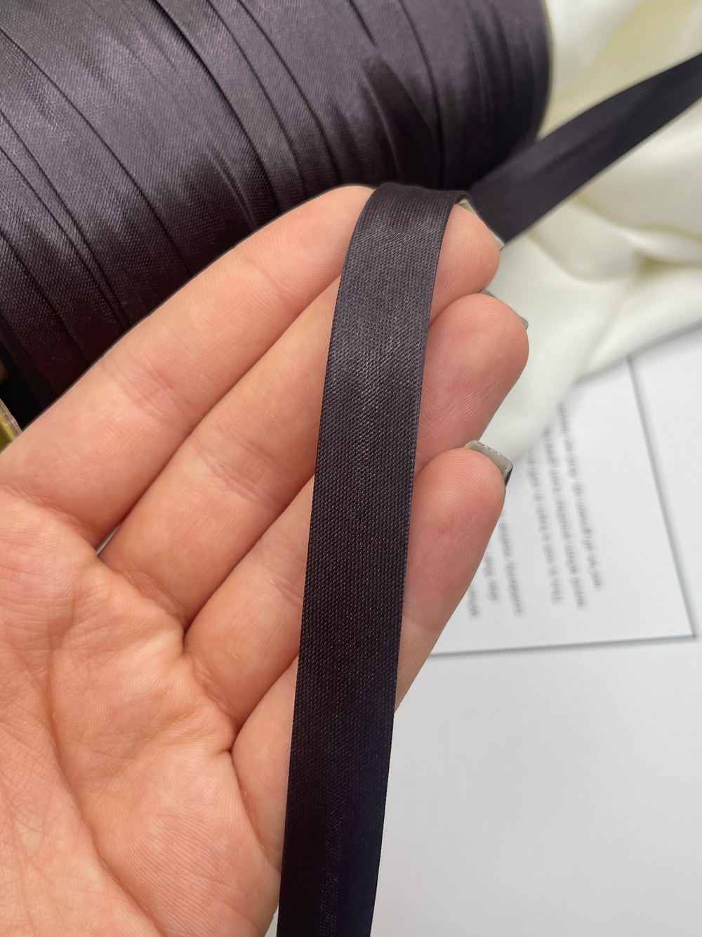 Косая бейка "Gamma" GK-12P 11 - 12 мм №118 т.коричневый