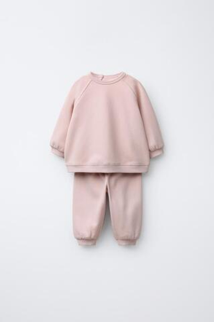 ZARA КОМПЛЕКТ ИЗ ТОЛСТОВКИ И БРЮК-ДЖОГГЕРОВ, ЦВЕТ РОЗОВОГО ДЕРЕВА
