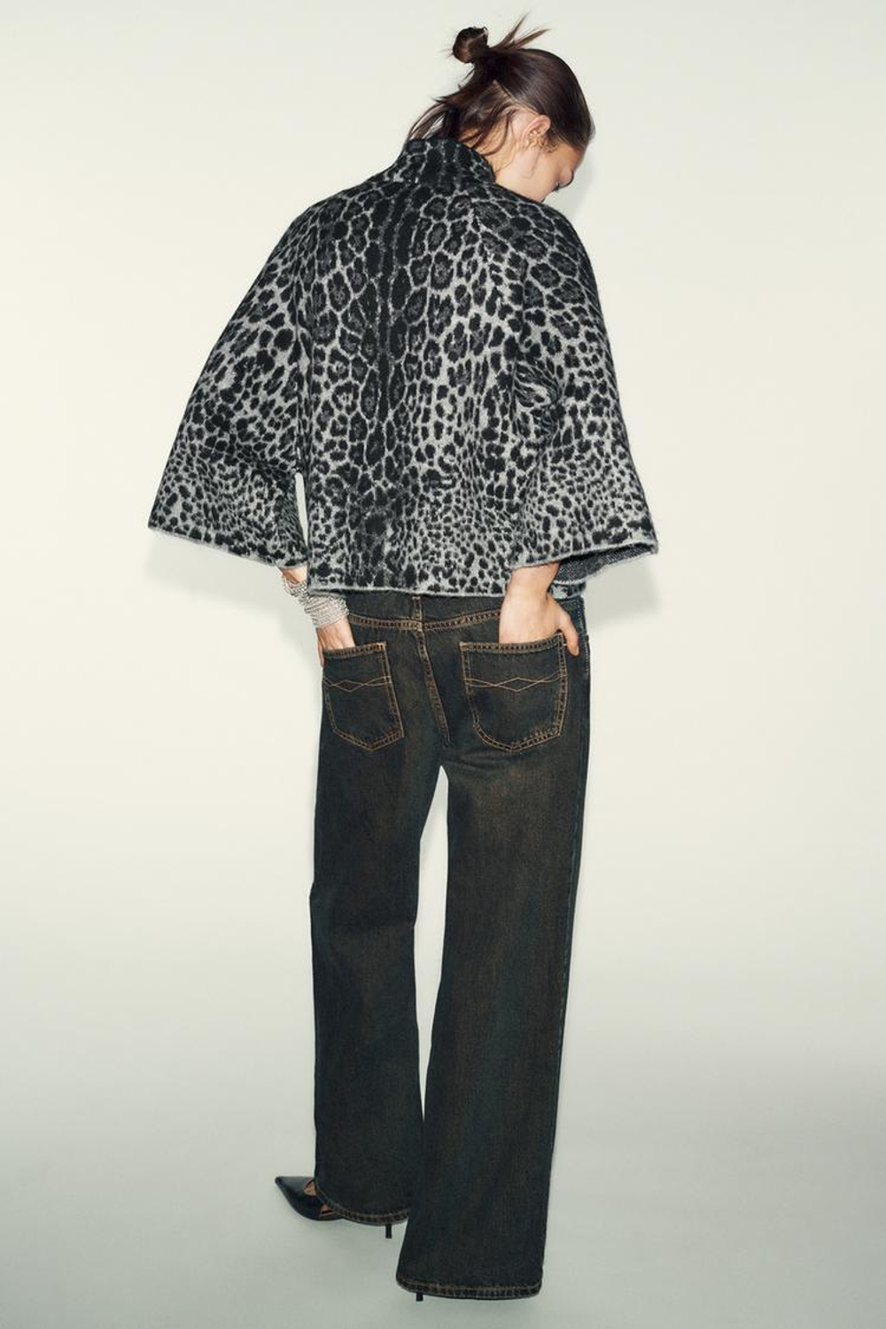 ZARA СВИТЕР С ШИРОКИМИ РУКАВАМИ, СЕРЫЙ