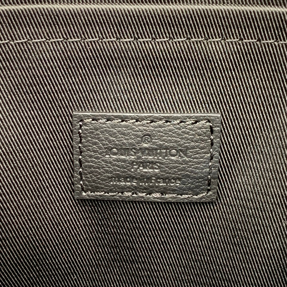 Louis Vuitton Hobo Cargo