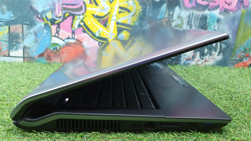 Ноутбук ASUS i7/8 Gb/ GT 630M 2Gb/N53SM-SX050R [90nbgc718w1725rd13ay ]/Windows 10