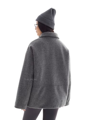 Темно-серая короткая шерстяная куртка-пальто